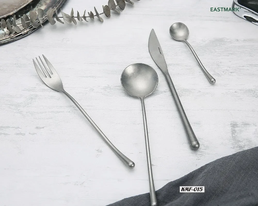 Why Stainless Steel Flatware Sets Are the Top Choice for Hotels and Restaurants